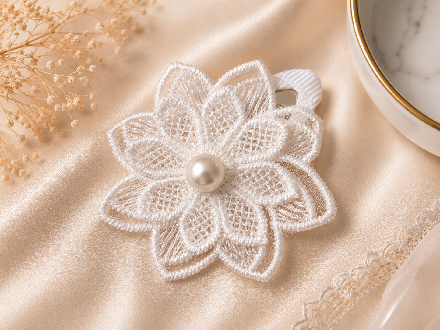 Ivory Heirloom Embroidered Lace Hair Clip